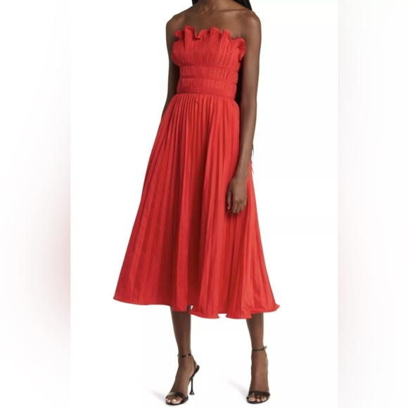 Moon River Dresses & Skirts - MOON RIVER  Red Strapless Midi Dress SIZE: SMALL